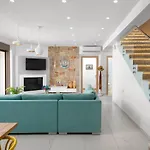 Ikaros Villa