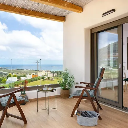 Ikaros فيلة Pefki