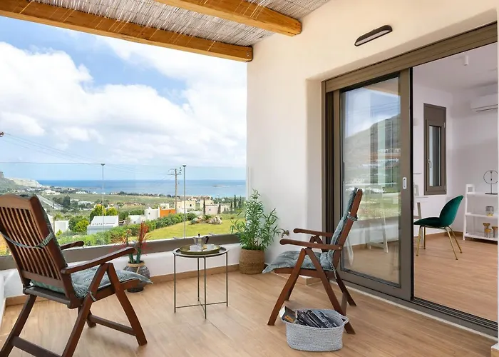 Ikaros فيلة Pefki