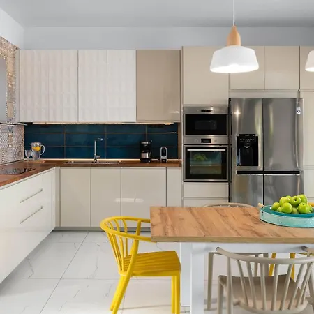 Ikaros Pefki (Rhodes)