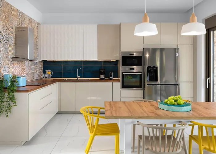 Ikaros Pefki (Rhodes)